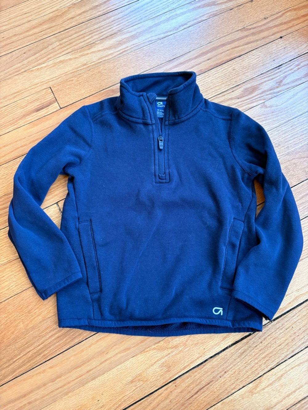 GAP Fit Kids Quarter-Zip Pullover in Navy with Logo Size XS 4-5